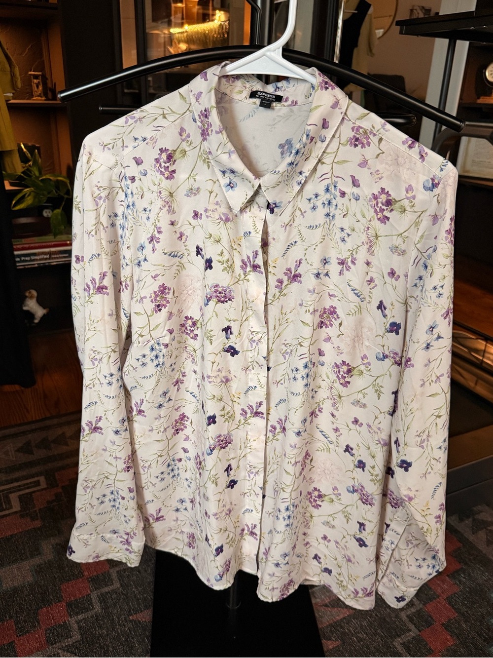Express Relaxed Portofino Floral Shirt in Cream and Lavender